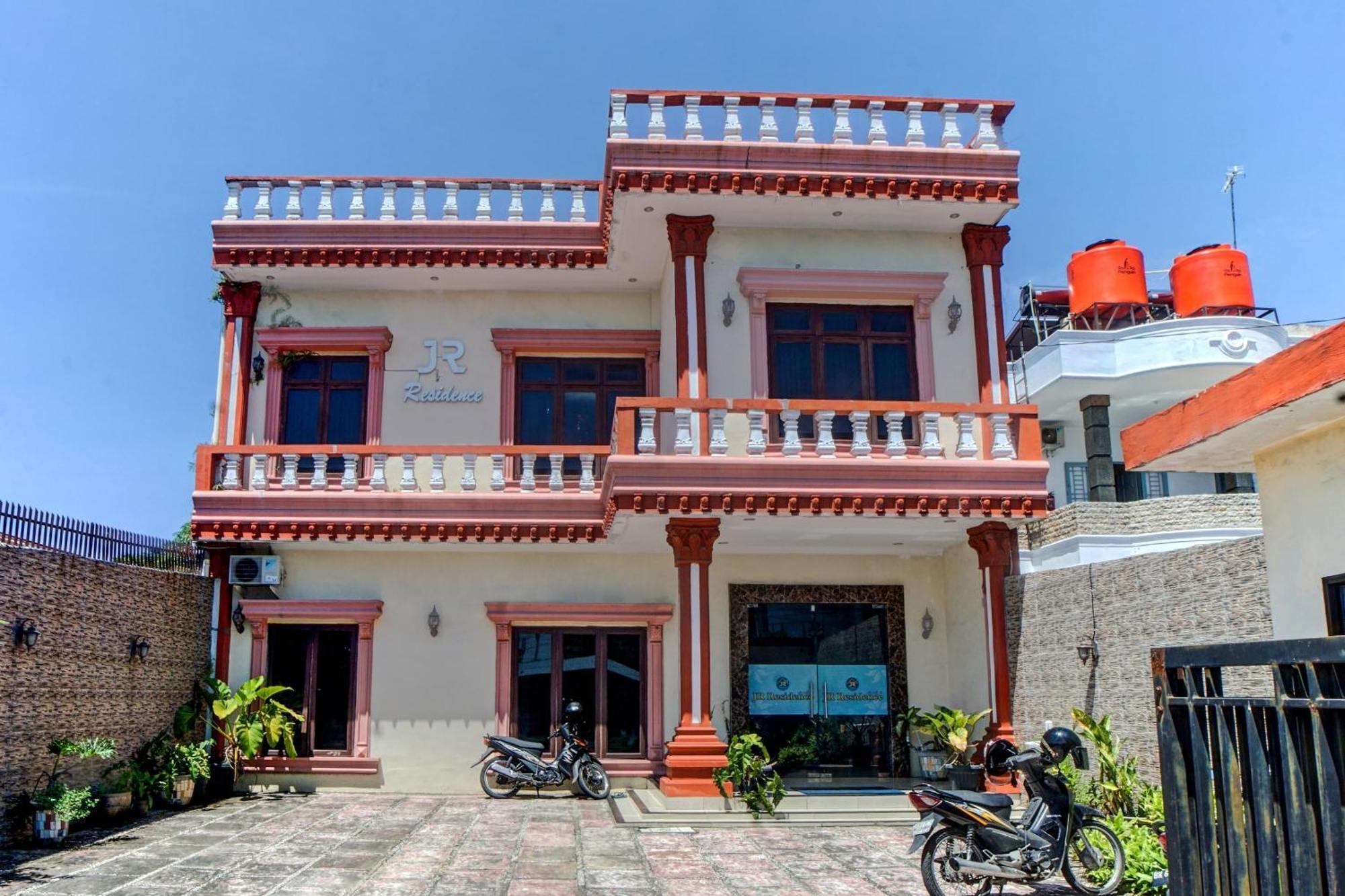 Oyo 92638 Jr Residence Syariah Medan Exterior photo