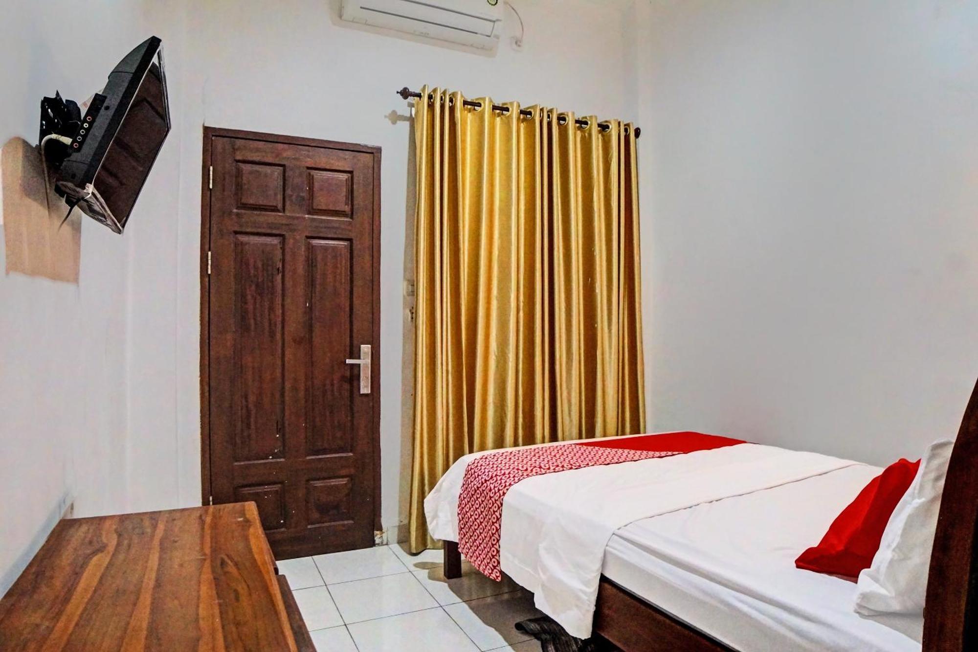 Oyo 92638 Jr Residence Syariah Medan Exterior photo